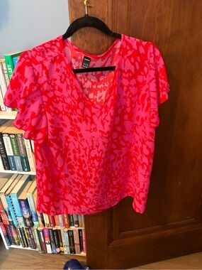 SHEIN Hot Pink and Fuchsia Printed Flutter Sleeve Blouse